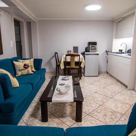 Nonna Konstantina- Old Town Center Lefkada City