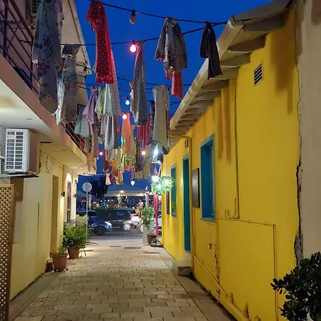 Nonna Konstantina- Old Town Center